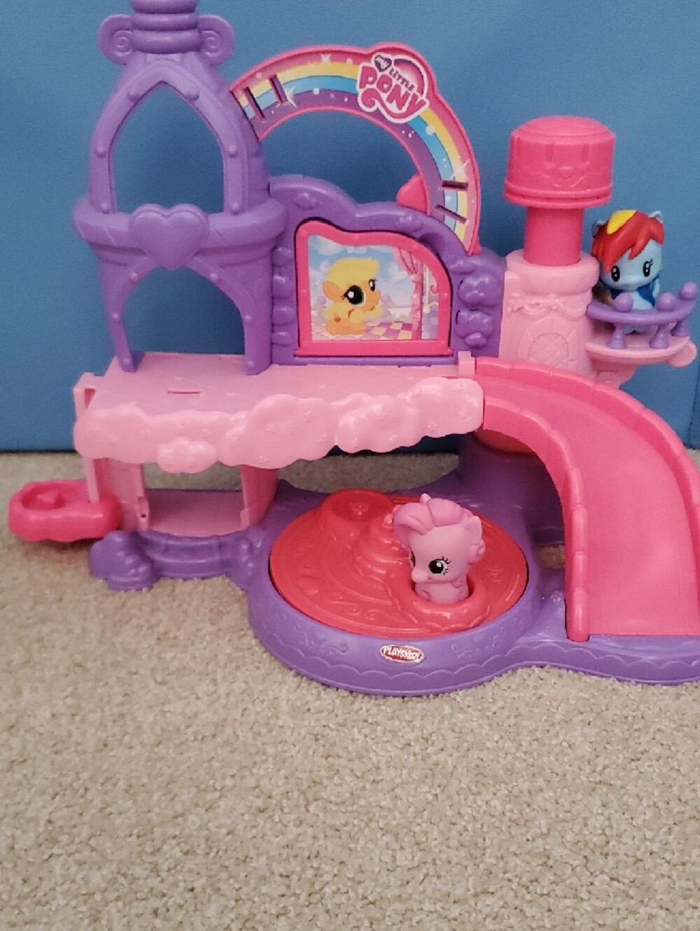 My Little Pony Play Castle, Train and Swing with 7 Figures - Picture 4 of 9